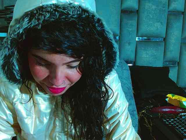 -Sandralopez- webcam