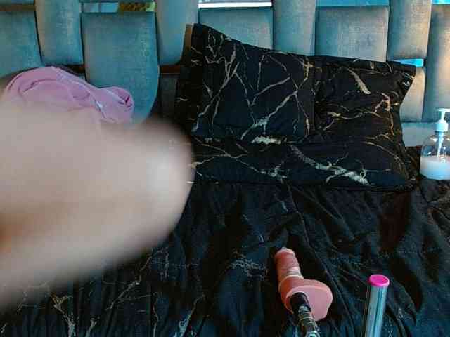 -Sandralopez- webcam