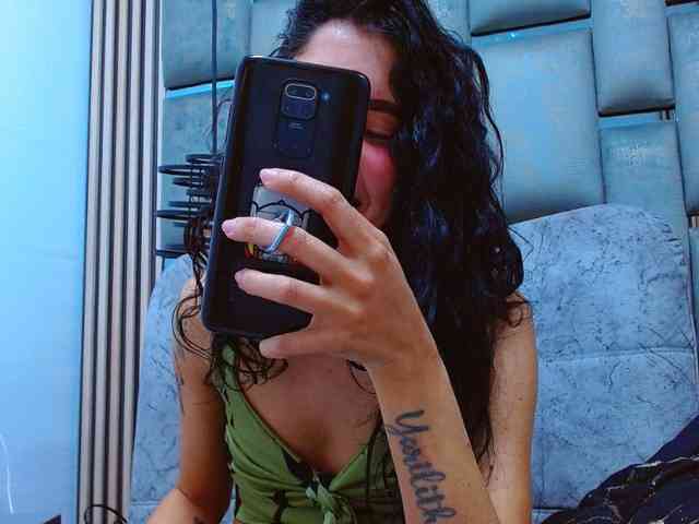-Sandralopez- webcam