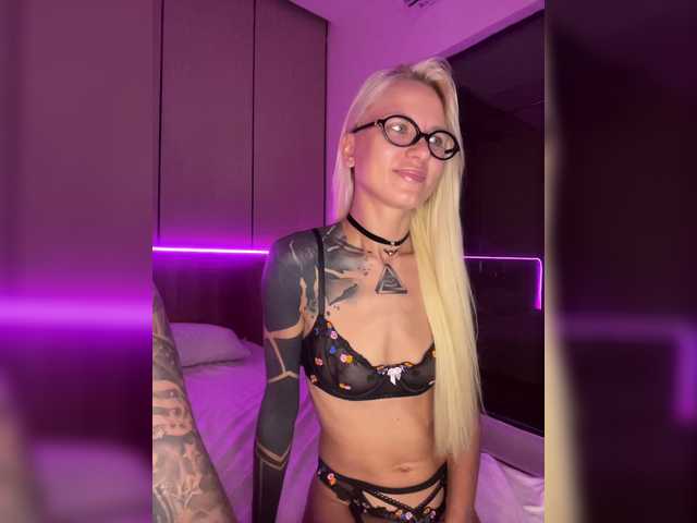  lovetwins chat room