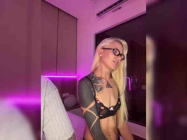 Twins666 webcam