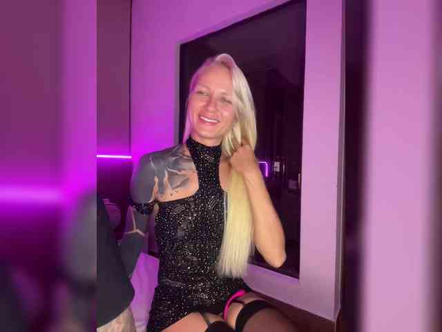 upskirt webcam Lovetwins