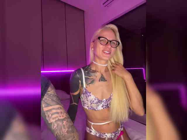 livesex web cam Lovetwins