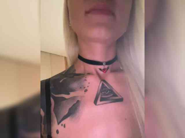 free live cam chat Lovetwins