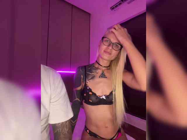 free online sex chat Lovetwins