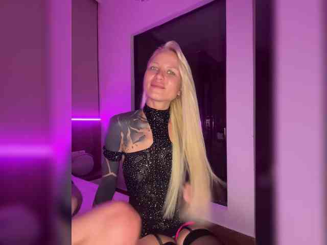 upskirt webcam Lovetwins