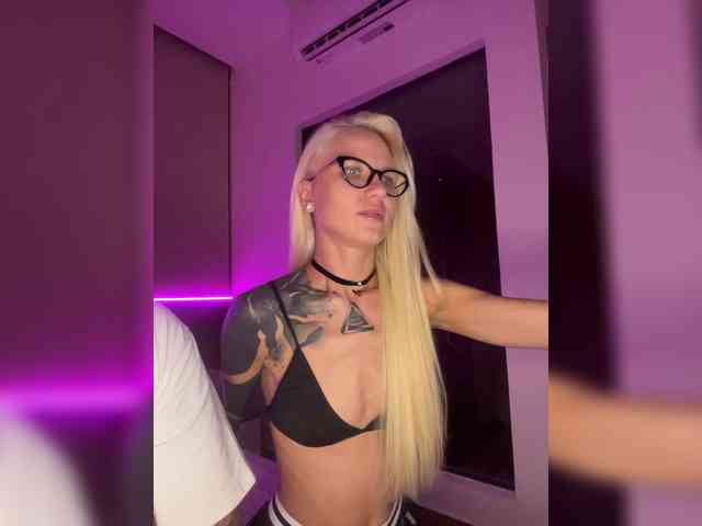 voyeur web cam Lovetwins