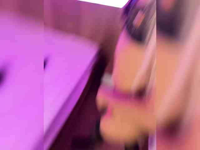 voyeur web cam Lovetwins