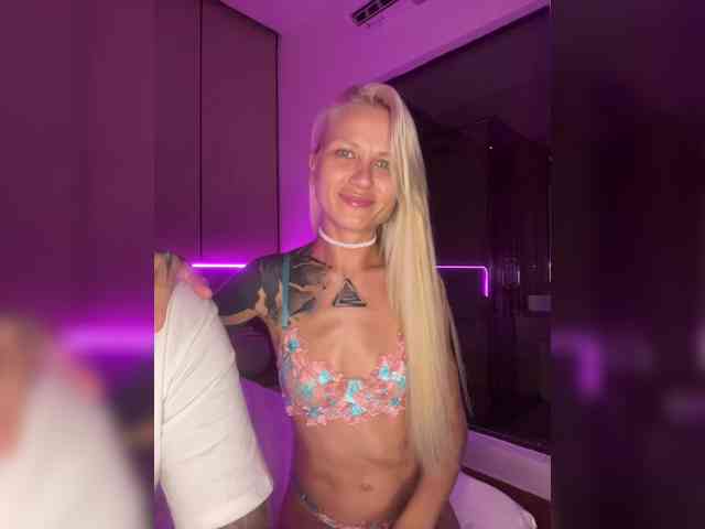 free online chat Lovetwins