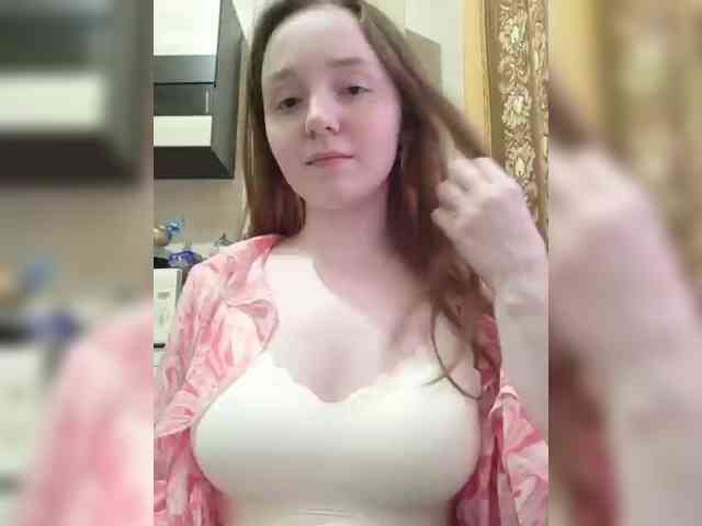 CutieRuri05 webcam
