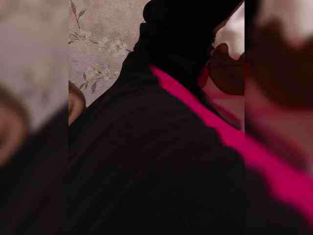 Lena_Etty webcam