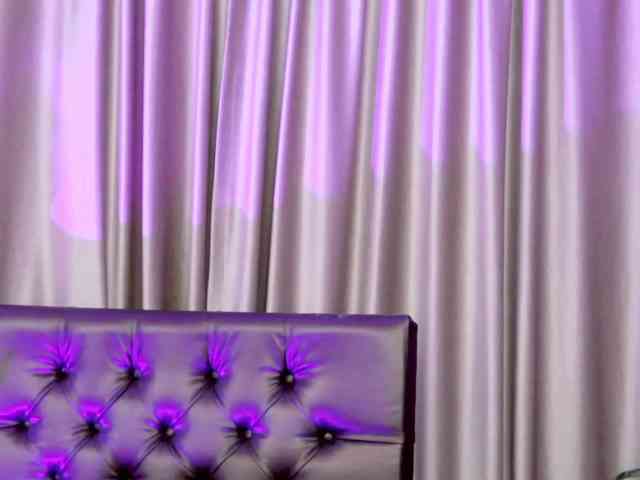 NyraWinn webcam