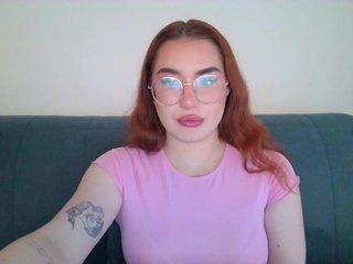 SueWalker Porn Show