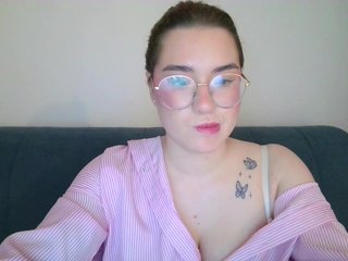 SueWalker Porn Show