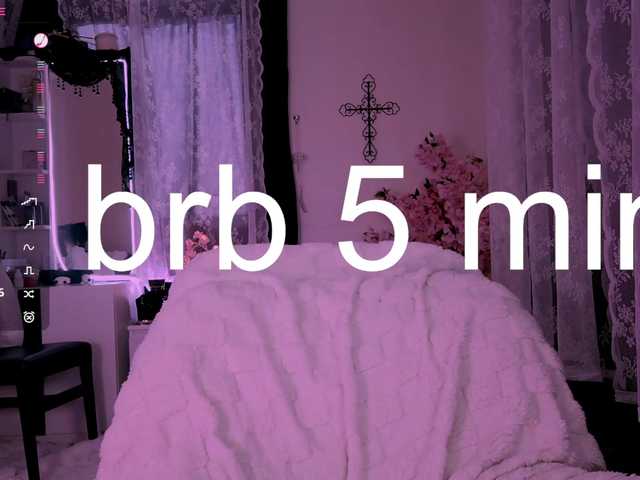 Leinbone's BongaCams show and profile