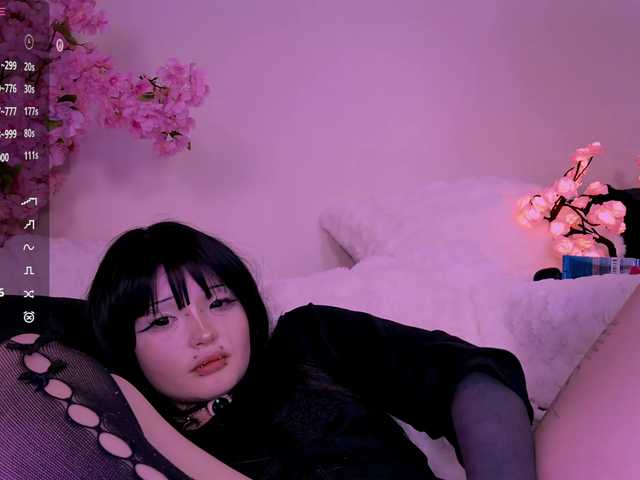 Leinbone from BongaCams is Freechat