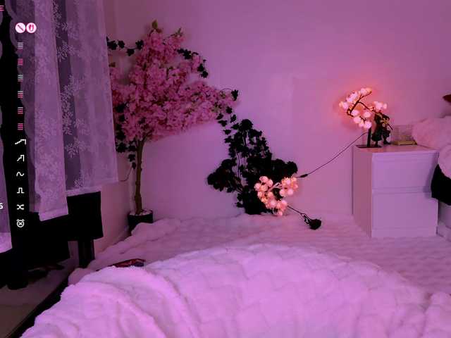 Leinbone's BongaCams show and profile