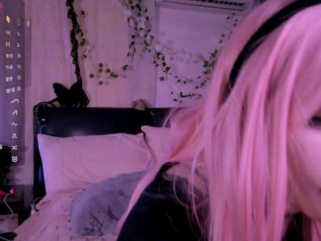 Try Leinbone, she wants to masturbate for you Leinbone from BongaCams