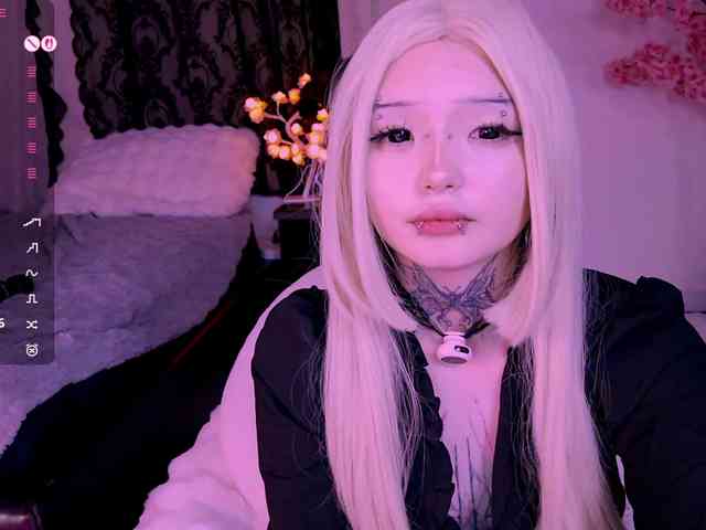 Leinbone Live Webcam on BongaCams