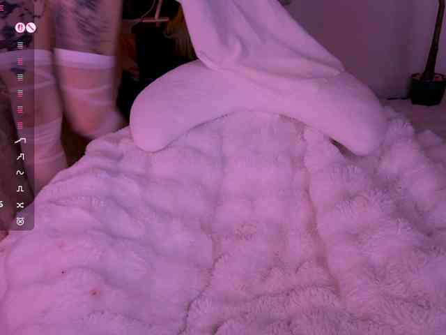 Leinbone Live Webcam on BongaCams