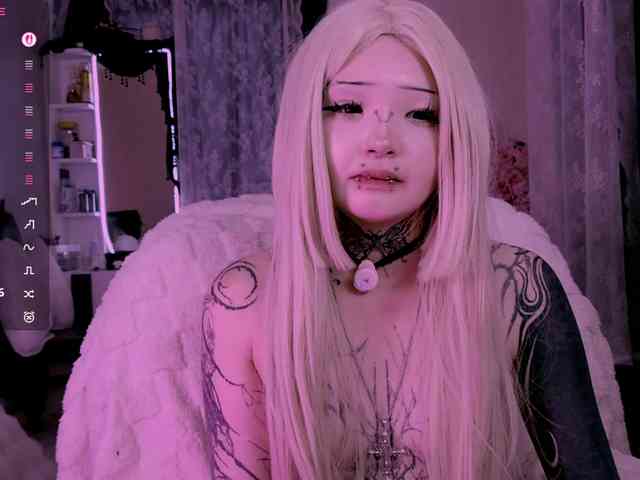 Leinbone Live Webcam on BongaCams