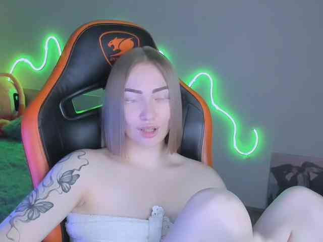 LaraKrein-lk LaraKrein-lk