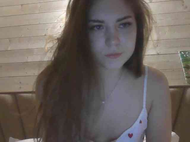 SweetViviennee webcam
