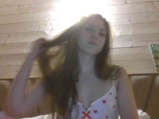 SweetViviennee webcam