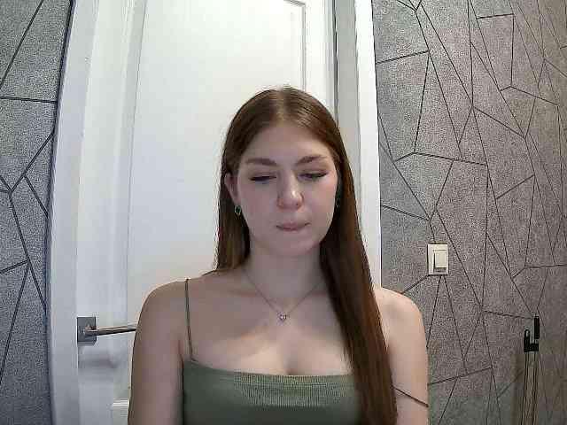 SweetViviennee webcam