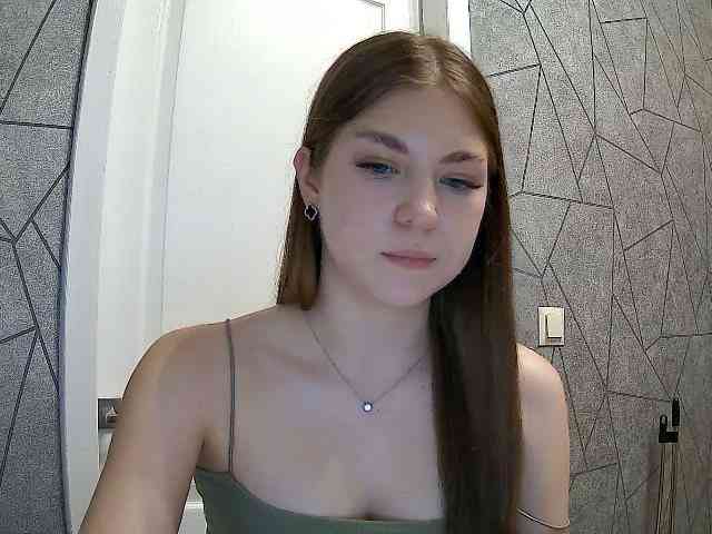 SweetViviennee webcam