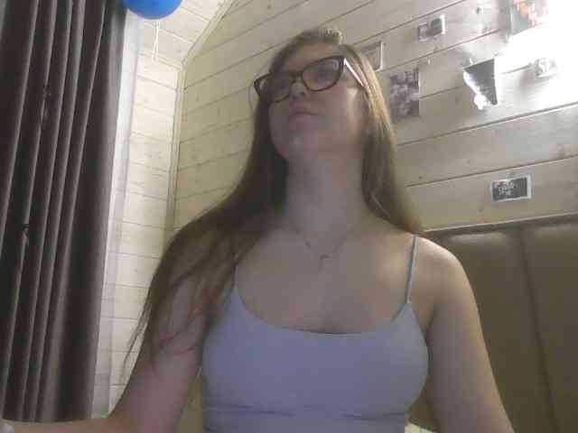 SweetViviennee Live Webcam on BongaCams