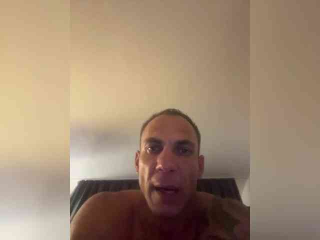 naked chat room BoombasticPair