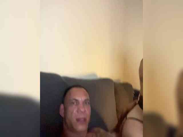 naked chat room BoombasticPair
