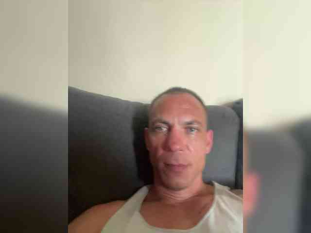 BoombasticPair webcam