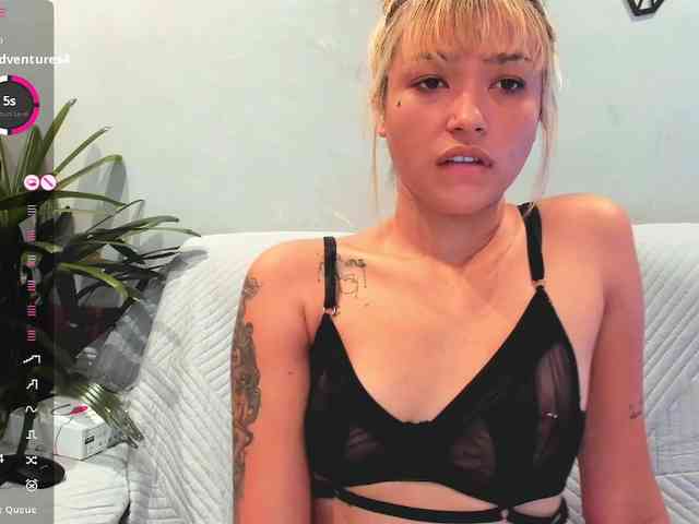 VickiTucker webcam