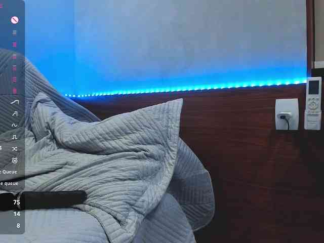 VickiTucker webcam