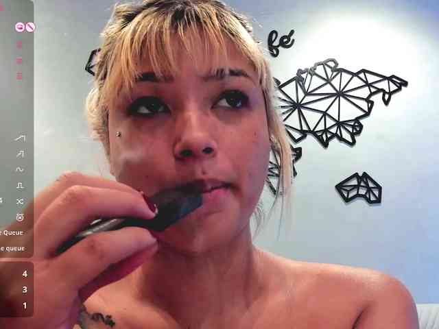 VickiTucker webcam