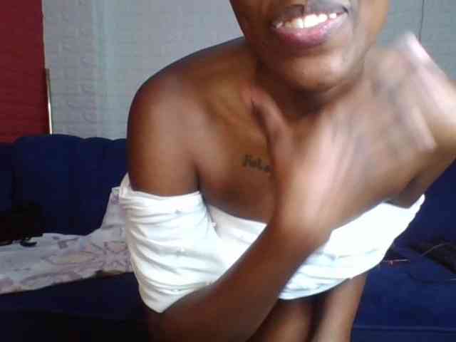 Prettylittlemuffin webcam