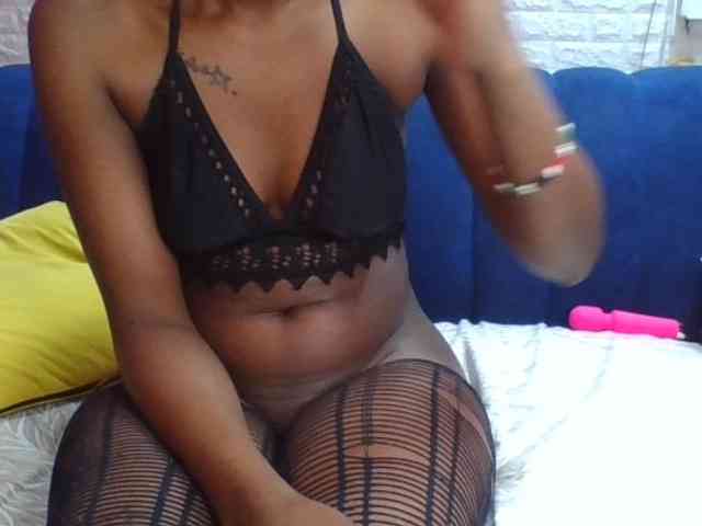 Prettylittlemuffin webcam