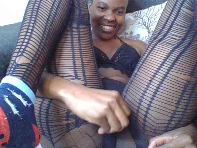 Prettylittlemuffin webcam
