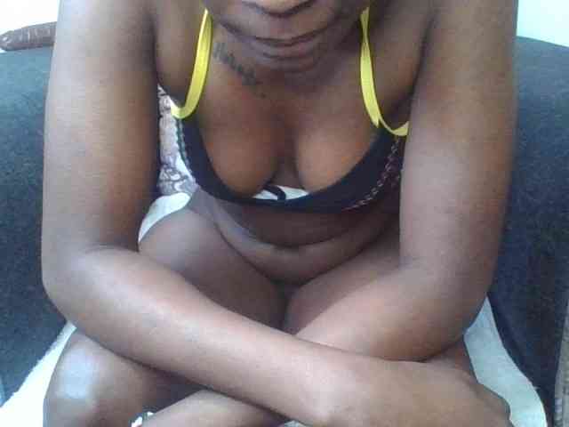 Prettylittlemuffin webcam