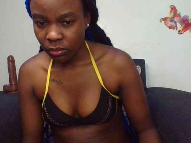 Prettylittlemuffin webcam