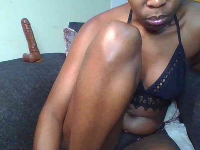 Prettylittlemuffin webcam