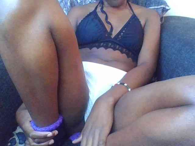 Prettylittlemuffin webcam