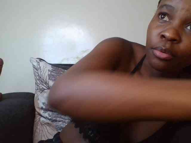 Prettylittlemuffin webcam