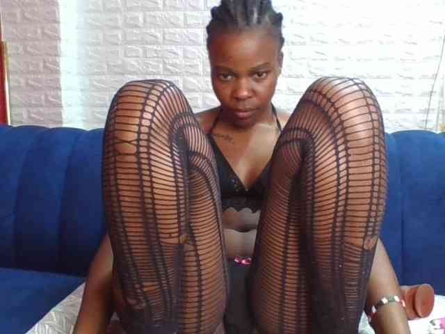 Prettylittlemuffin webcam