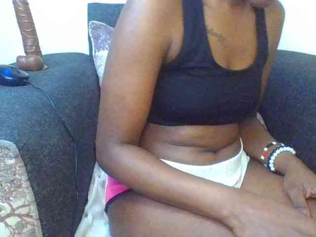 Prettylittlemuffin webcam