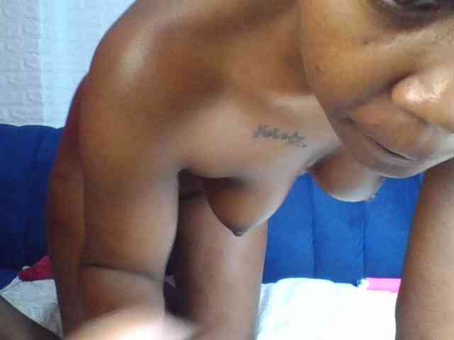 Prettylittlemuffin webcam