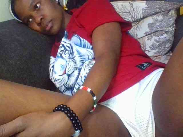 Prettylittlemuffin webcam