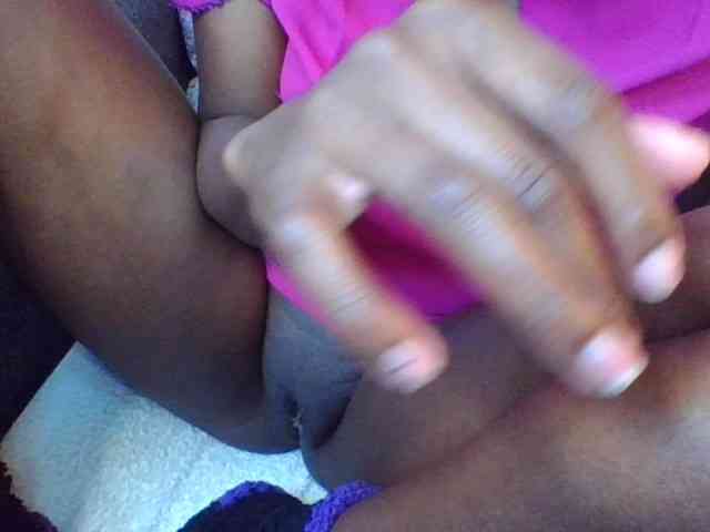Prettylittlemuffin webcam